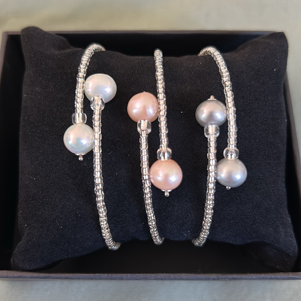 Silver, white and Pink Pearl Wrap Bracelet Set - Picture 2 of 3